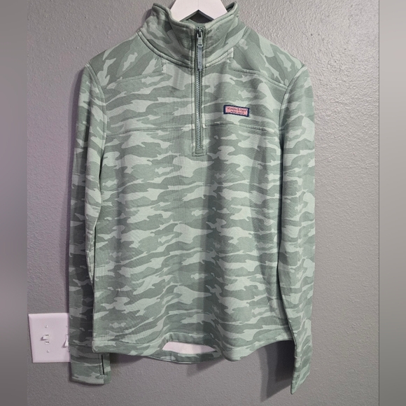 Vineyard Vines Sweaters - Vineyard Vines Dreamcloth Relaxed Shep Quarter Zip Shirt In Camo Dune Green